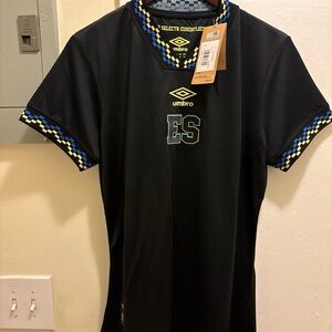 Umbro women’s Black El Salvador Soccer Futbol Jersey size XL
